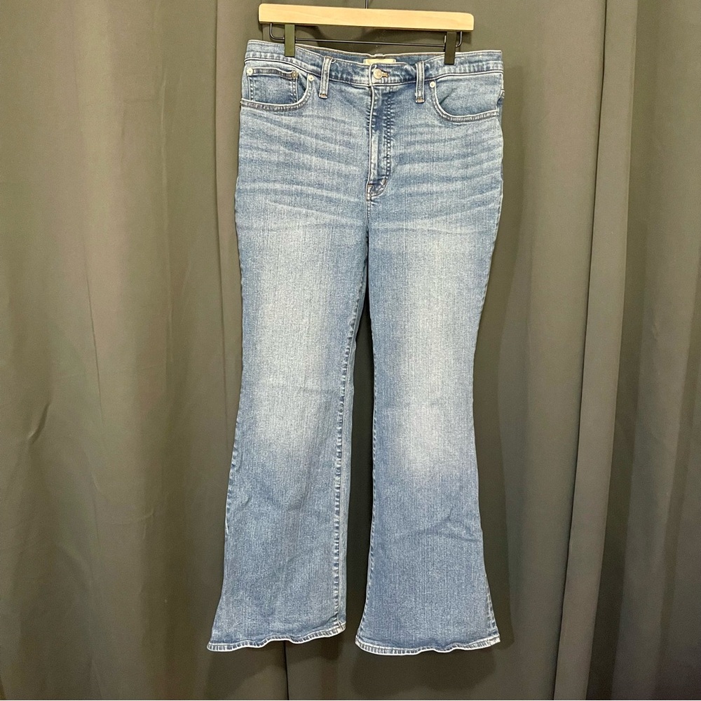 Madewell Skinny Flare Jeans in Fairson Wash women’s 32